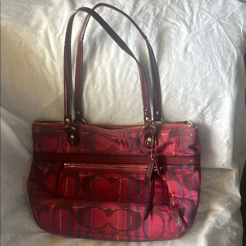 Red Geometric Shoulder Bag with Dark Brown Straps